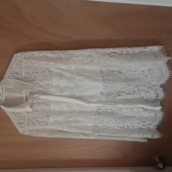 Nwt Mustard Seed Lace Detail Twist Back Blouse Sz M - Picture 1 of 6